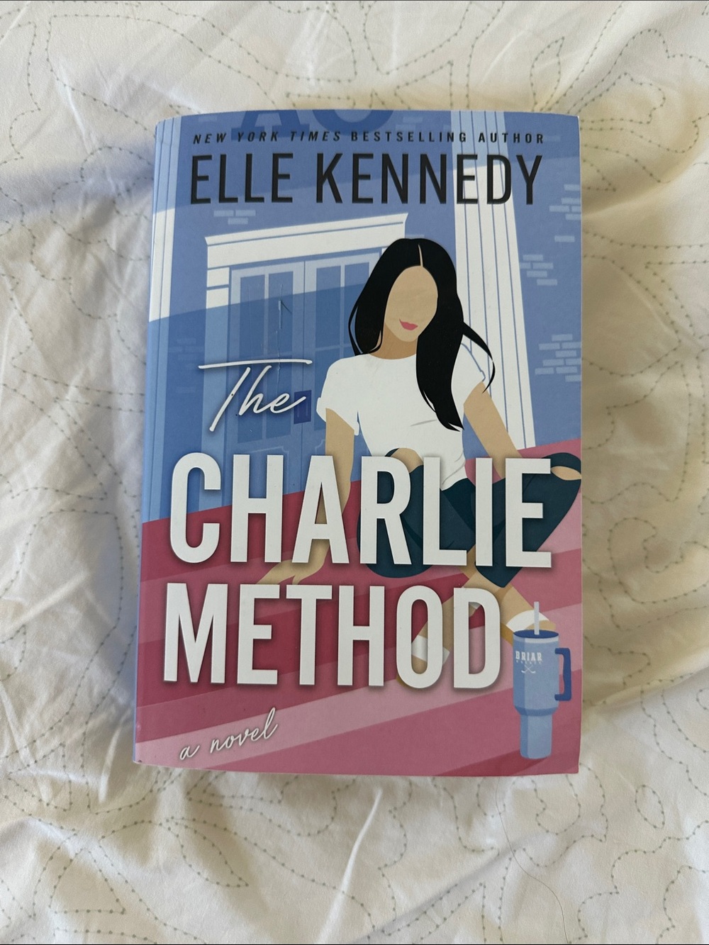 The Charlie Method by Elle Kennedy - Illustrated Pink & Blue Cover